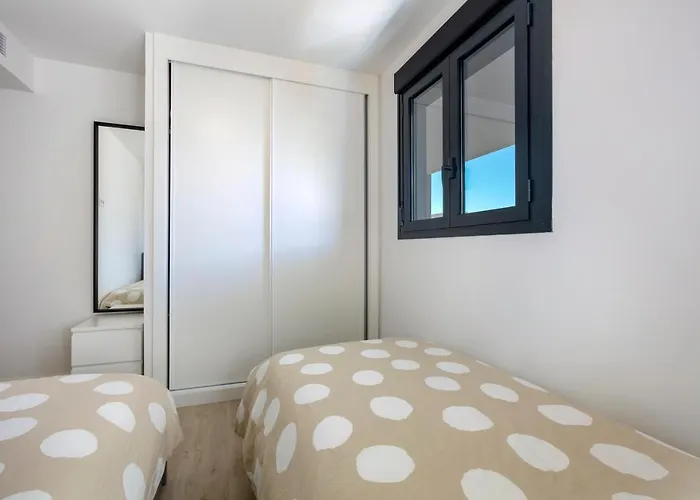 New 3 Bedroom With Pool + Near - Rdr274 アパート *