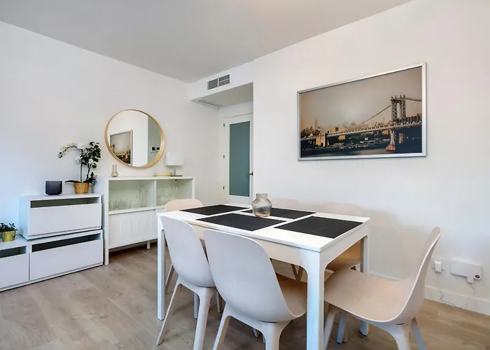 Διαμέρισμα New 3 Bedroom With Pool + Near - Rdr274 *